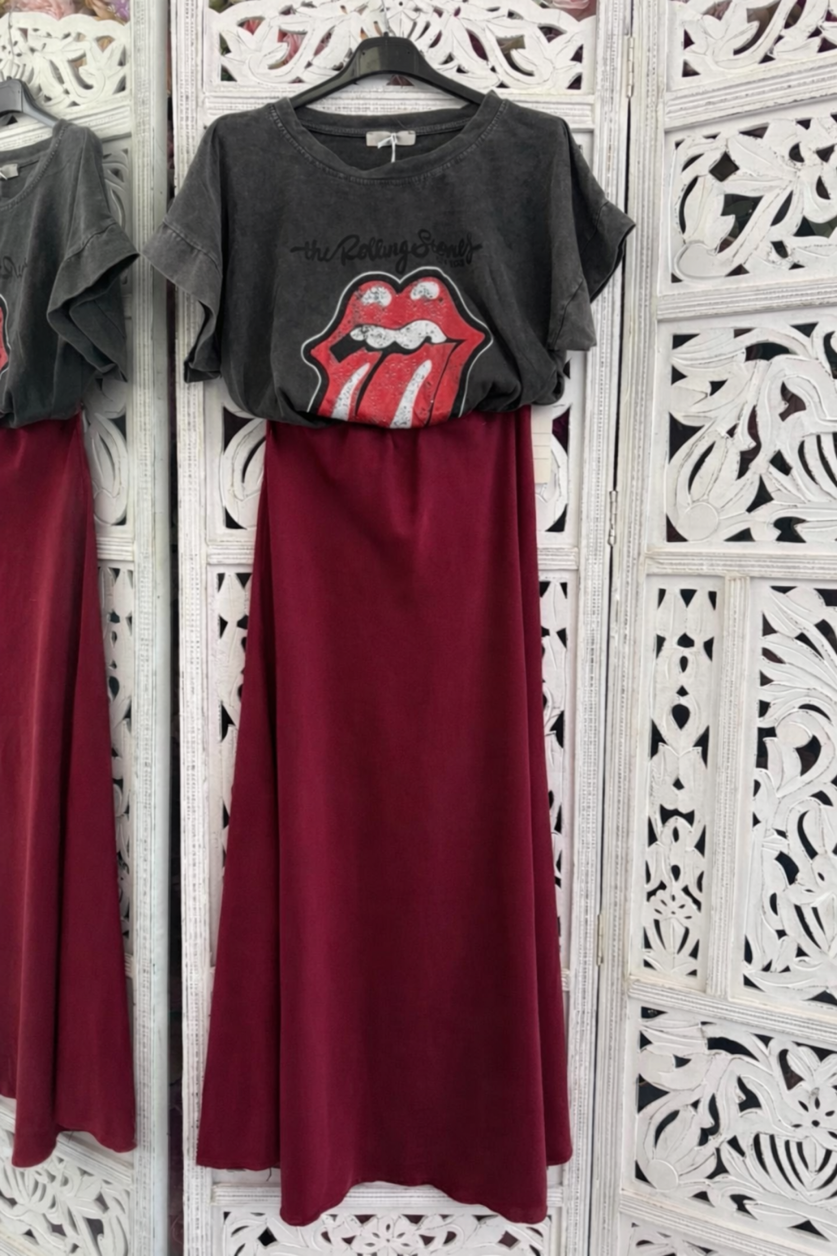 Satin skirt love wine