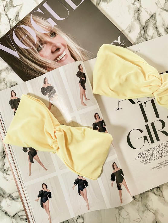 Κορδέλα με κόμπο σε παστέλ κίτρινο 